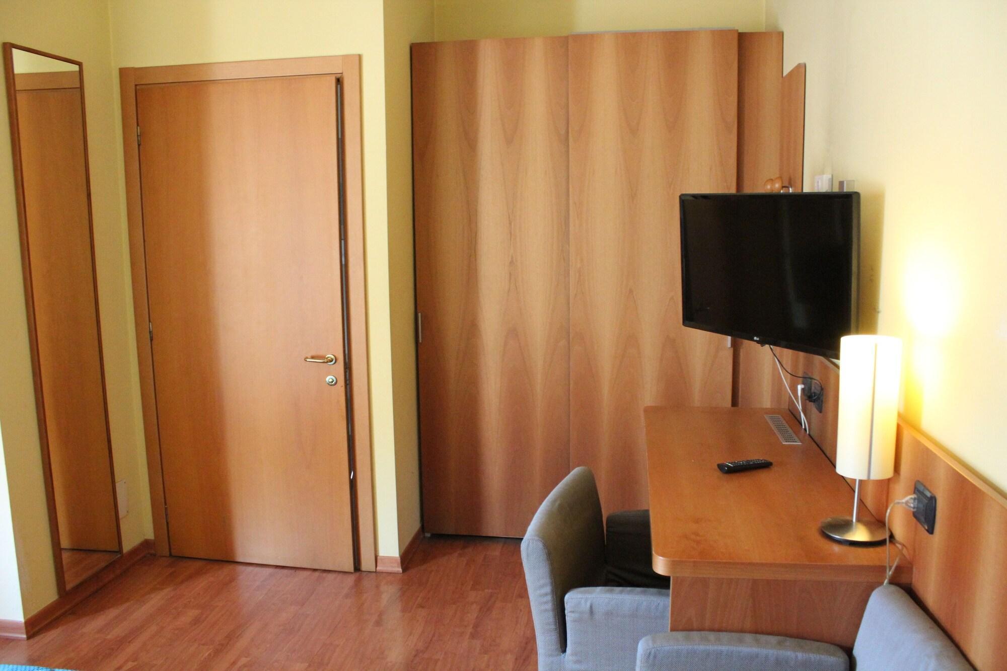 Hotel Selide Desio Buitenkant foto