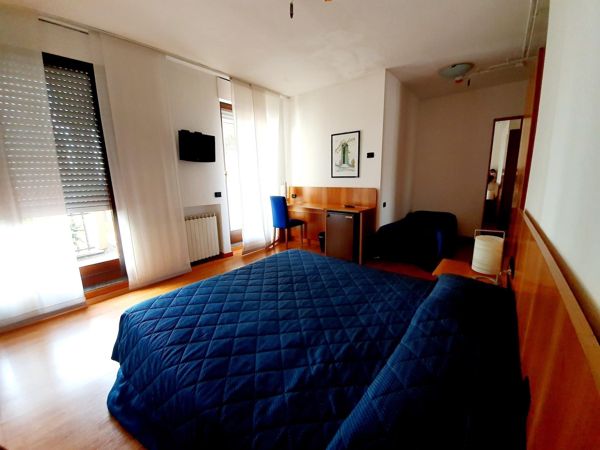 Hotel Selide Desio Buitenkant foto