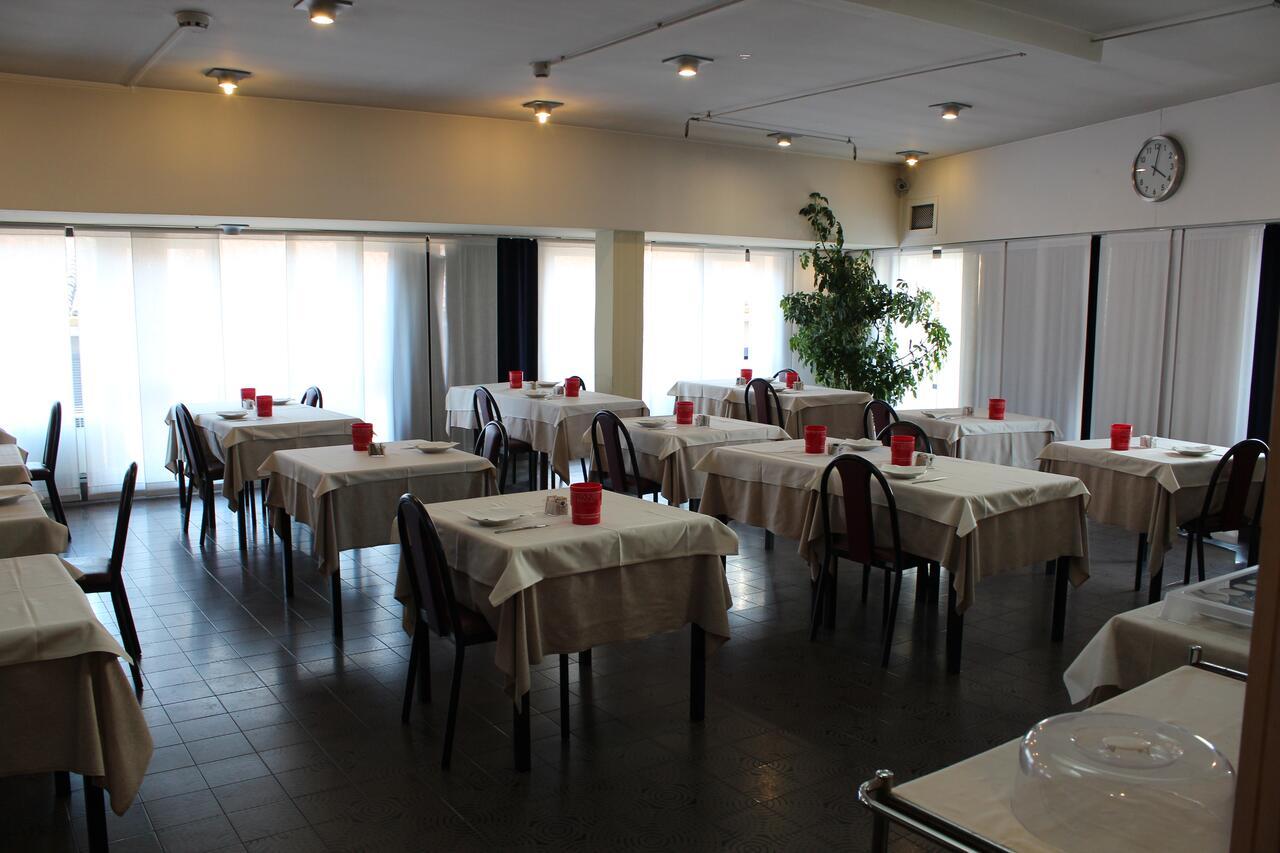Hotel Selide Desio Buitenkant foto