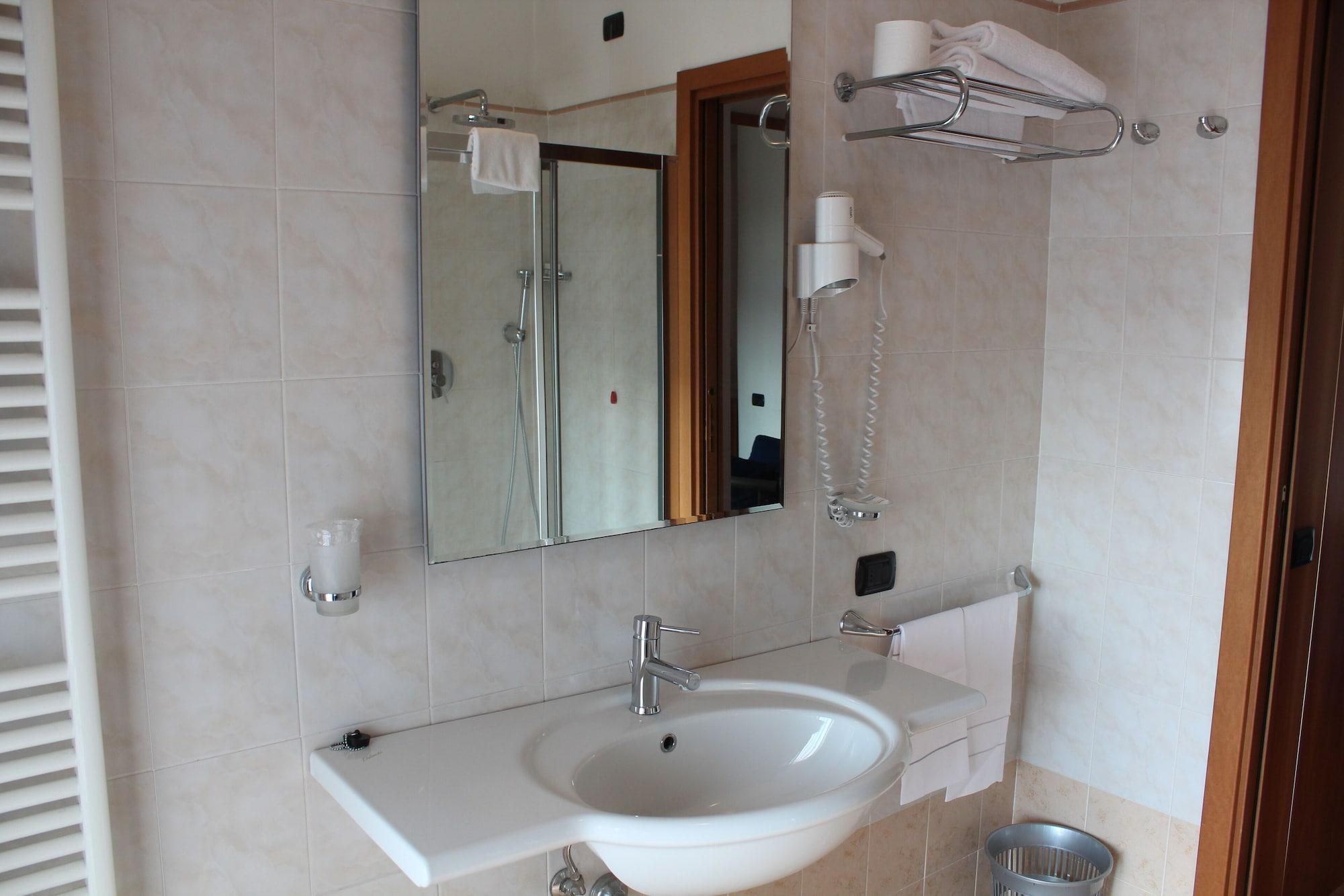 Hotel Selide Desio Buitenkant foto