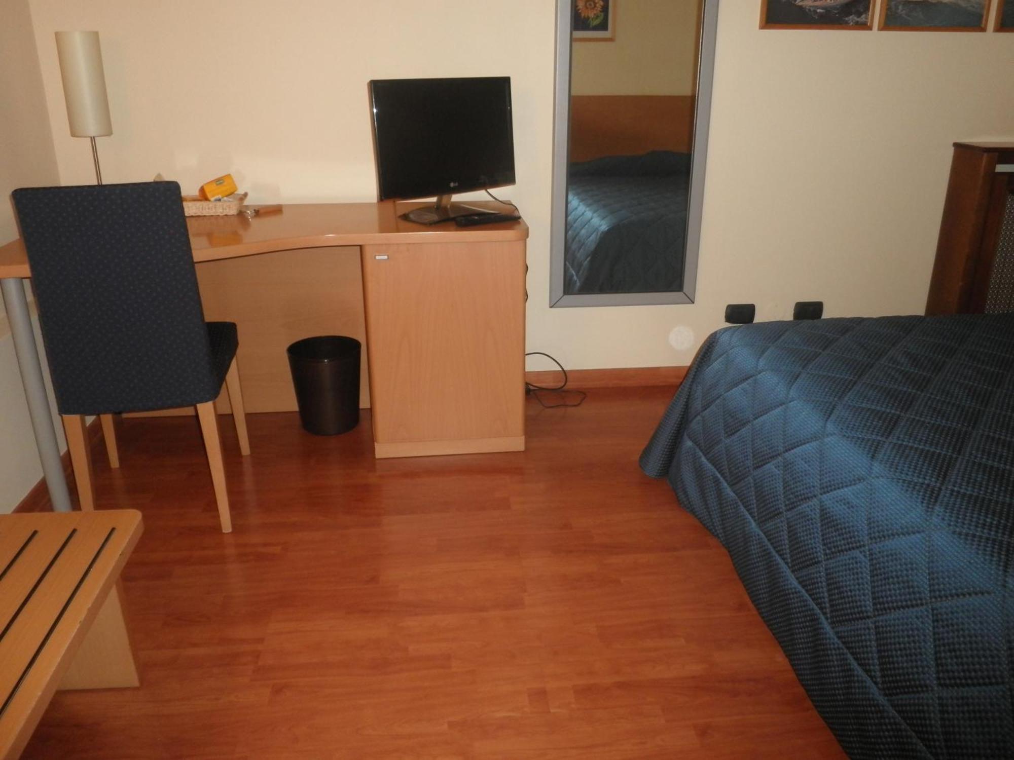 Hotel Selide Desio Buitenkant foto